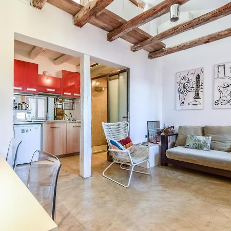 Apartamento En La Plaza De Lavapies Para 4 Personas Мадрид Екстер'єр фото