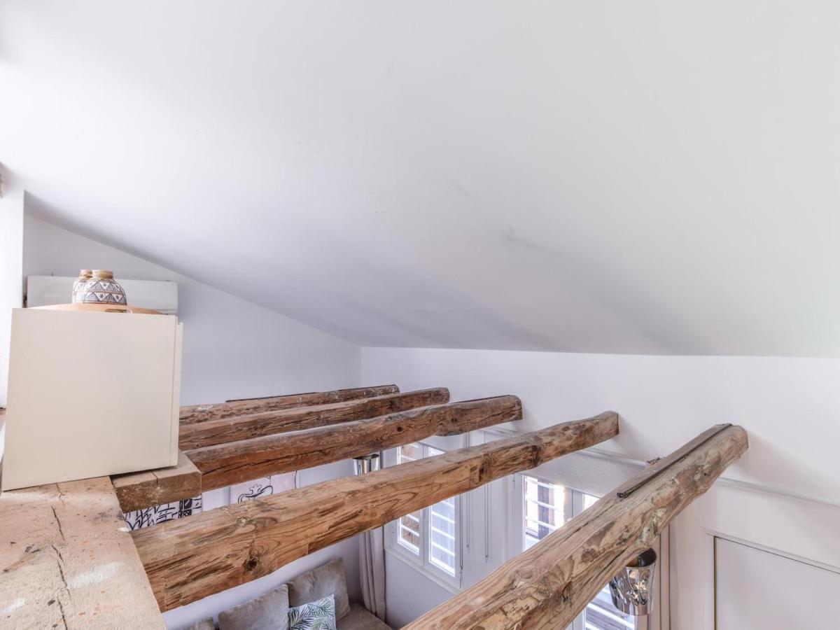 Apartamento En La Plaza De Lavapies Para 4 Personas Мадрид Екстер'єр фото