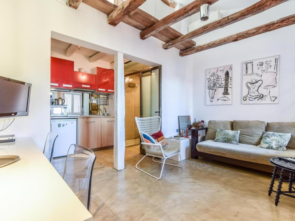 Apartamento En La Plaza De Lavapies Para 4 Personas Мадрид Екстер'єр фото