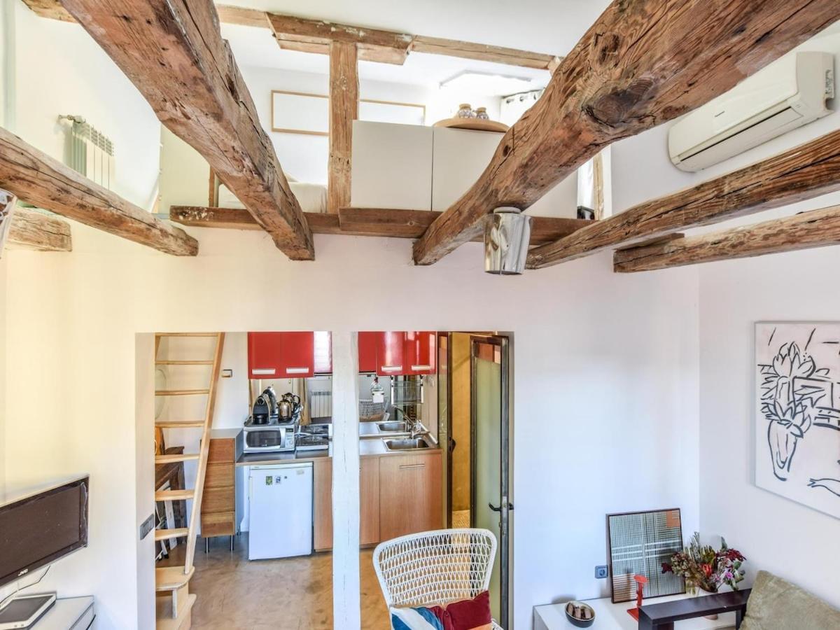 Apartamento En La Plaza De Lavapies Para 4 Personas Мадрид Екстер'єр фото