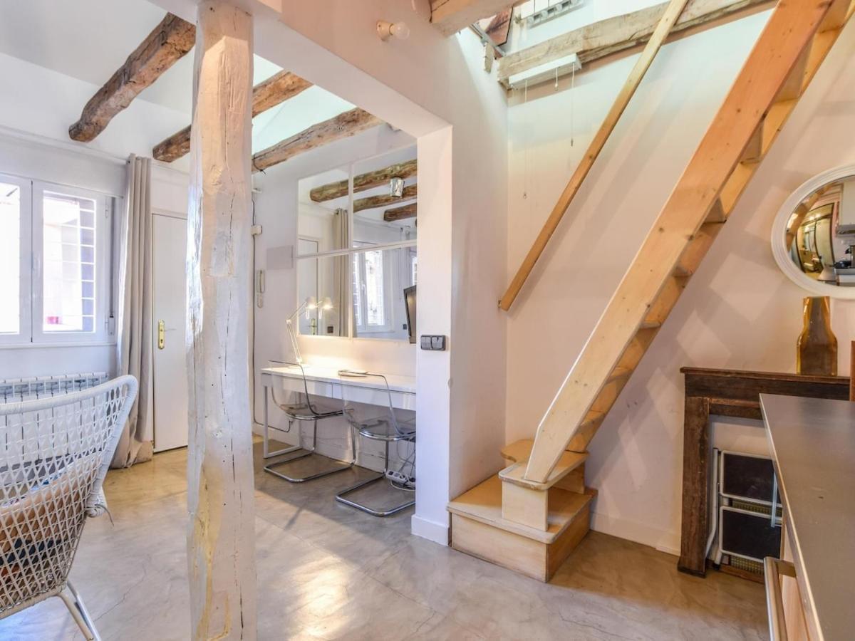 Apartamento En La Plaza De Lavapies Para 4 Personas Мадрид Екстер'єр фото