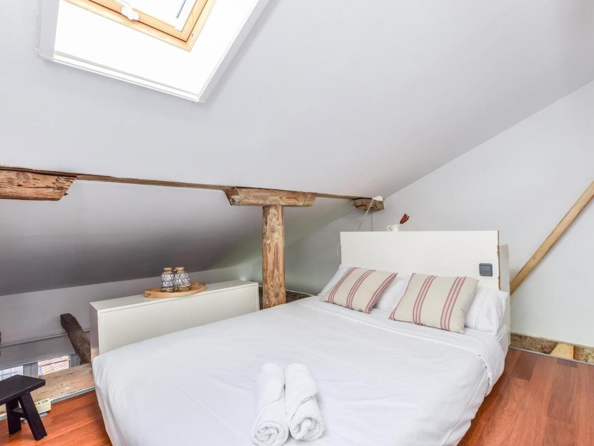 Apartamento En La Plaza De Lavapies Para 4 Personas Мадрид Екстер'єр фото
