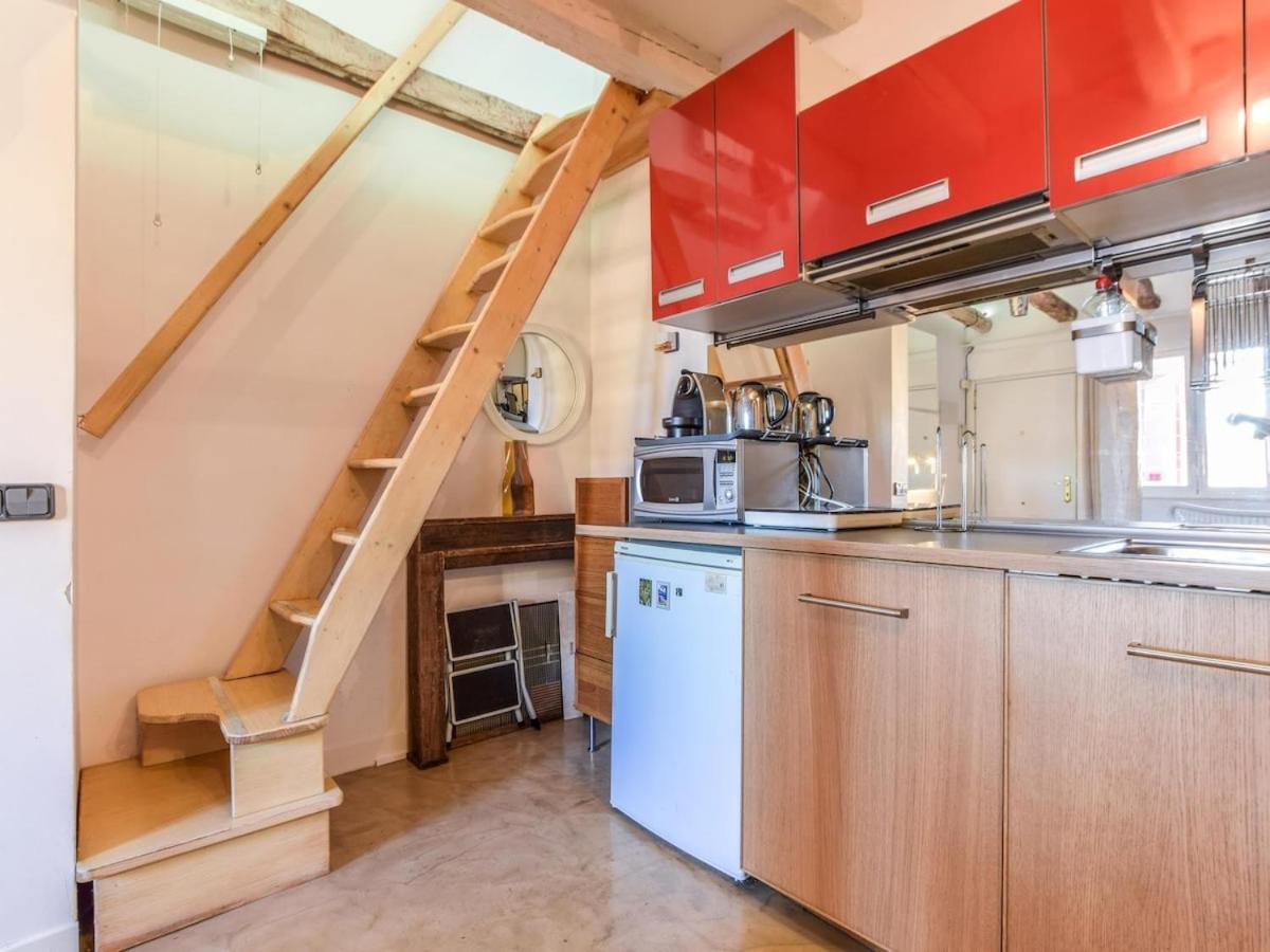 Apartamento En La Plaza De Lavapies Para 4 Personas Мадрид Екстер'єр фото